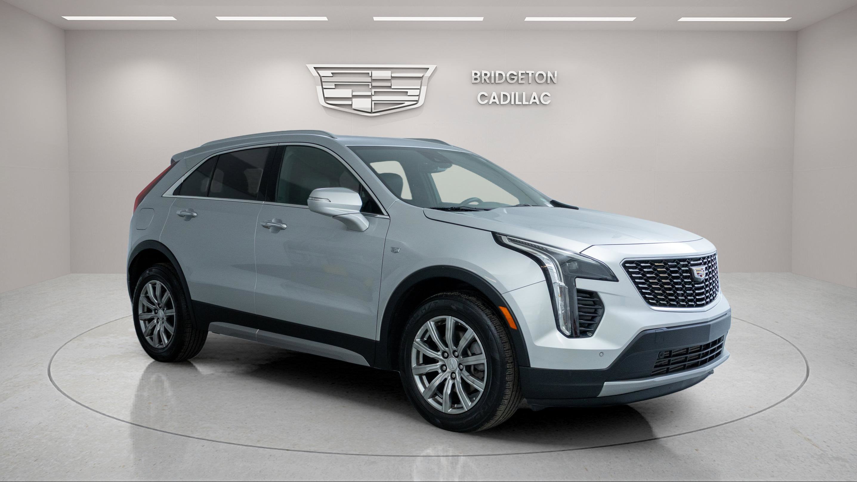 2022 Cadillac XT4 AWD Premium Luxury in Radiant Silver Metallic — front three-quarter view