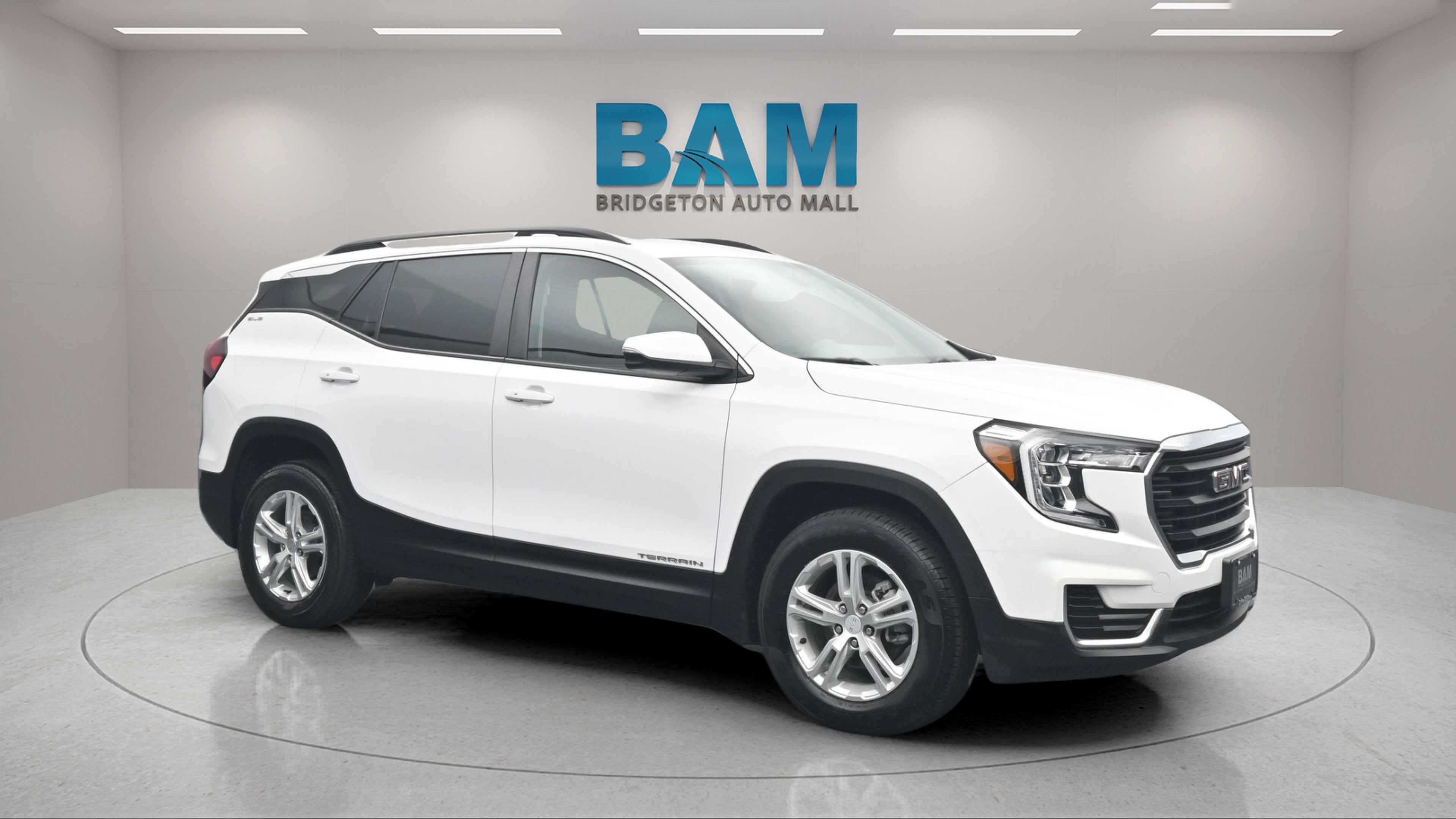 2023 GMC Terrain AWD SLE in Summit White — front three-quarter view